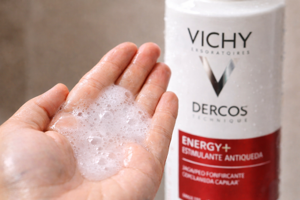 Textura do Shampoo Vichy Dercos Energy+ Antiqueda 400ml
